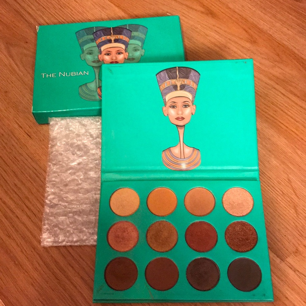 💥SOLD💥THE NUBIAN BY JUVIA’S~ Shadow Palette